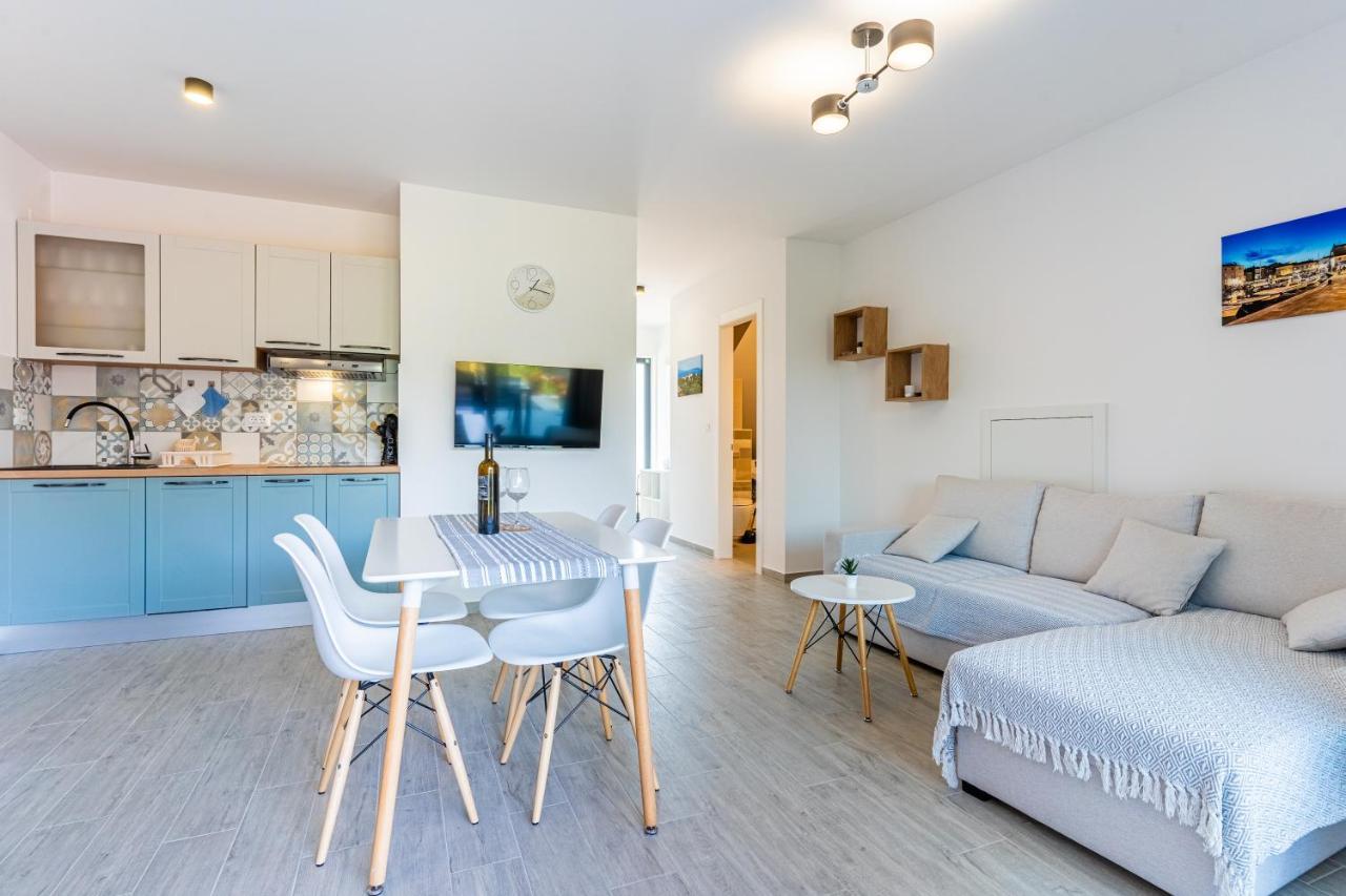 New 4 Star Apartment M&A In Town Cres Zewnętrze zdjęcie