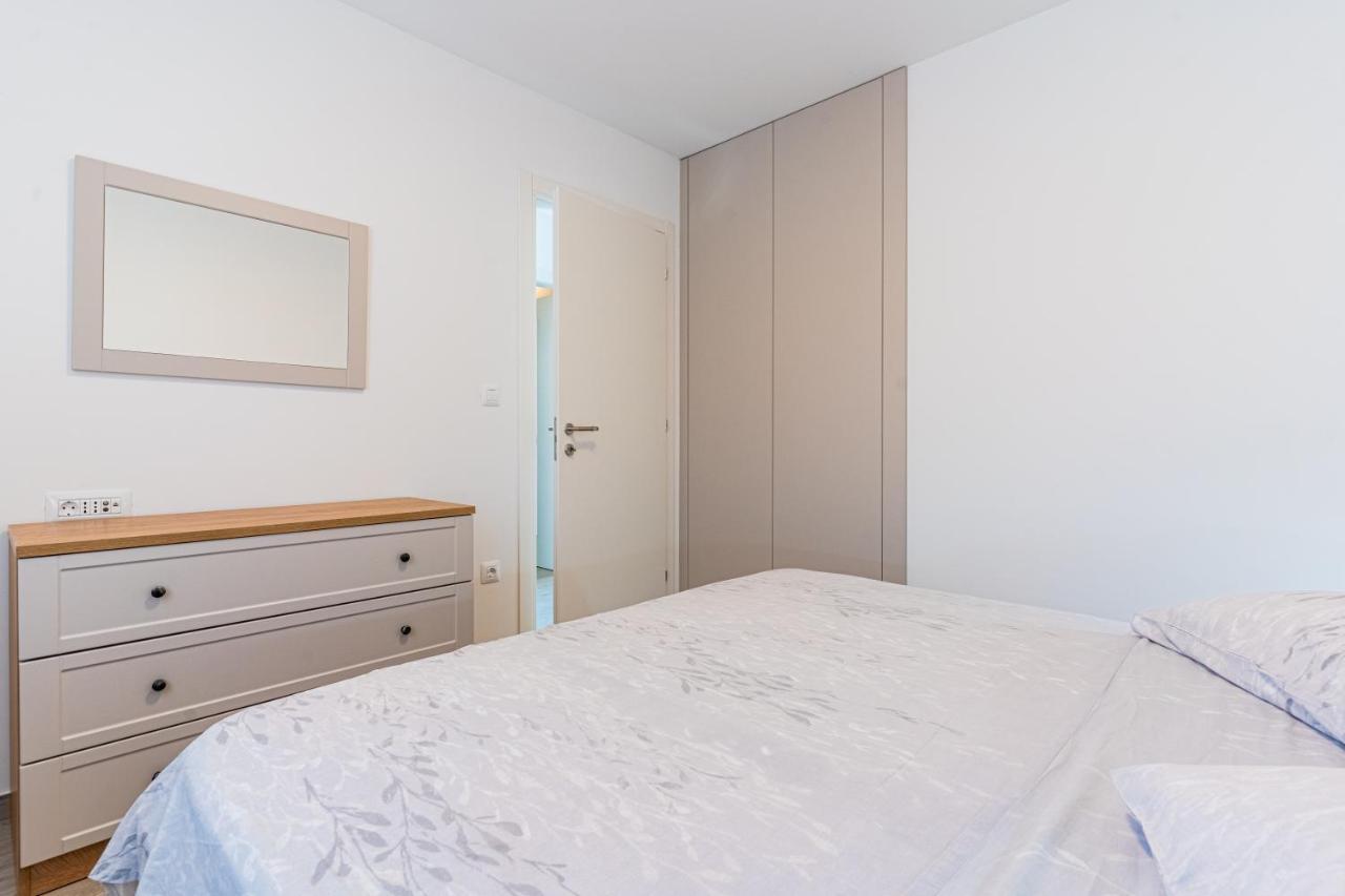 New 4 Star Apartment M&A In Town Cres Zewnętrze zdjęcie